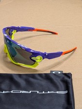 New oakley jawbreaker - new,