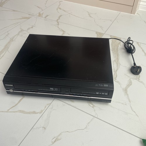 Toshiba xv48dt hdd dvd - rd-xv48dt,