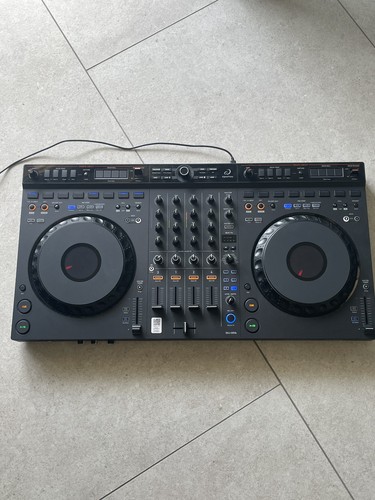 Console pioneer - console, dj
