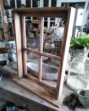 FINESTRA DECORATIVA CON