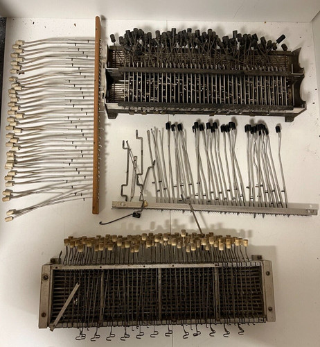 Lotto ricambi fisarmonica