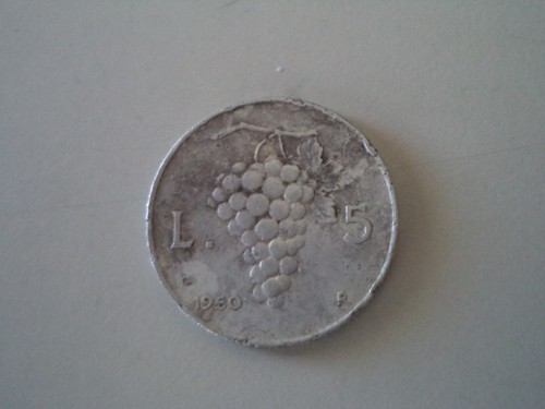 Moneta cinque lire grappolo - 5,