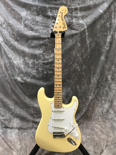 Fender japan yjm yngwie - japan,