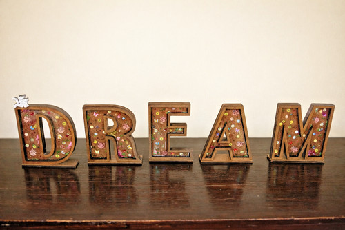 Scritta dream legno resina - dream,