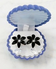 Orecchini Fiore Nero a Bottone con Cristalli da Donna in Scatolina 