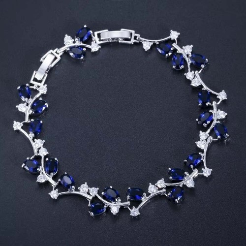 Bracciali forma foglia - di,