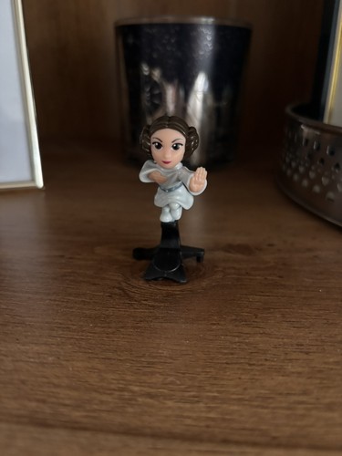 Kinder surprise star - star, wars