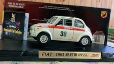 YAT MING 1:18 scale Fiat Abarth 695 SS die-cast metal, pari al nuovo, con box