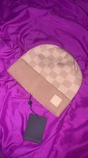 cappello louis vuitton beige