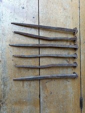 Vecchi Chiodi Forgiati A Mano