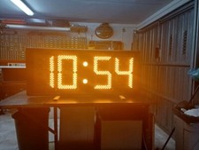 Mega Orologio digitale a led 