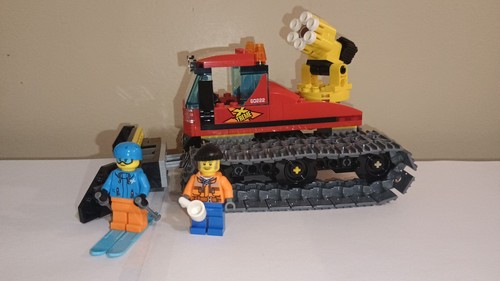 Lego city set 60222 groomer - lego,