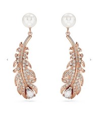 Orecchini pendenti belle perle