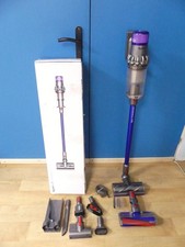 Aspirateur balai Dyson V11