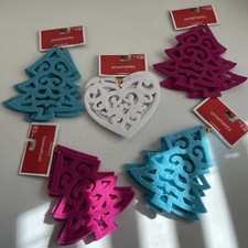 Lotto di alberi e cuori in