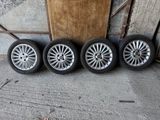 Set Di 4 Cerchi In Lega Da 16” Per Grande punto