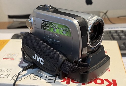 Jvc everio gz - 30, gz-mg155u