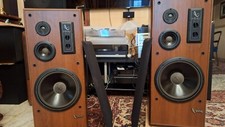 Infinity SM122 Studio Monitor Series