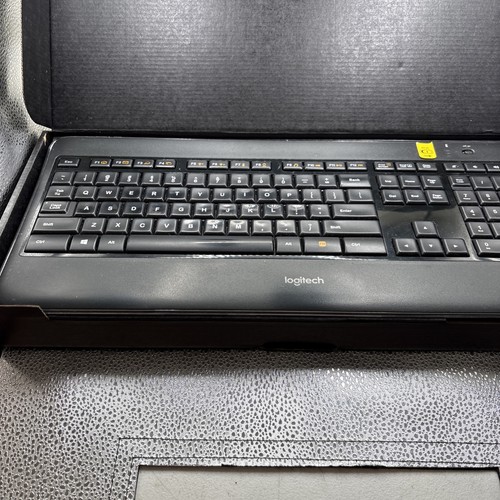 Logitech k800 r0065 tastiera - logitech,