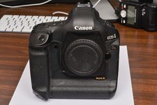 CANON EOS 1Ds MARK III DSLR