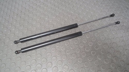 Coppia tappi portellone