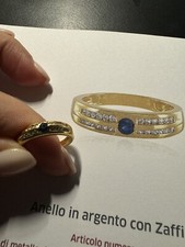 Anello Con Zaffiro Blu E Zirconi