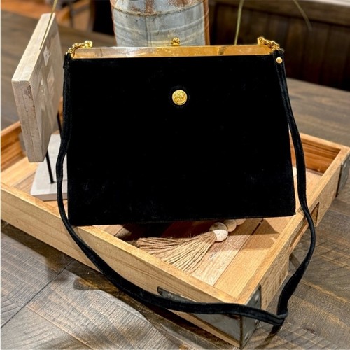 Borsa tracolla versus by - a,