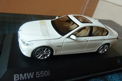 Bmw 550i bianco alpino - alpino, di
