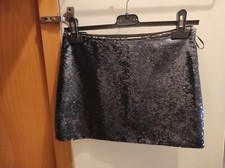 Minigonna nera con paillettes