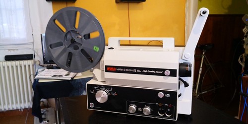 Proiettore super sonoro - 8,