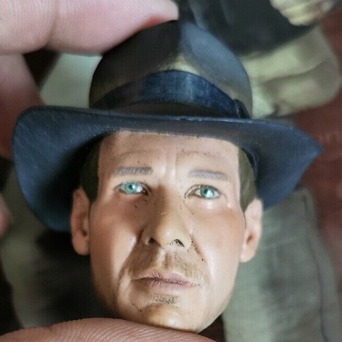Sideshow indiana jones - sideshow,