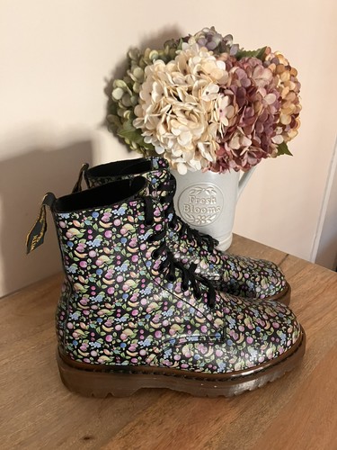 Martens made england - martens,