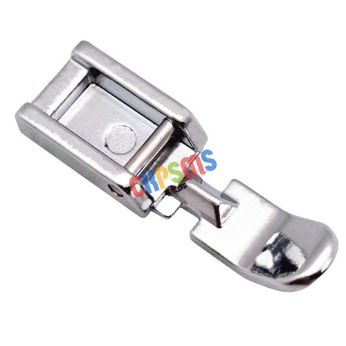 Piedino stretto con - , a