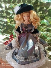 3.Bambola in porcellana