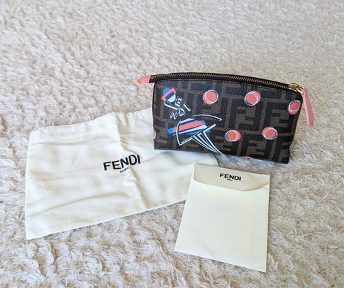 Fendi zucca marrone mini pouch - fendi,
