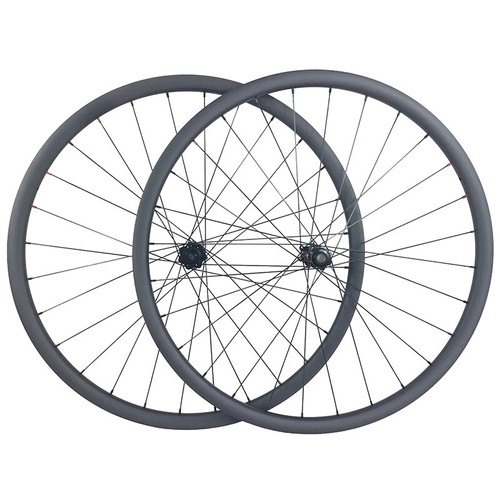 Set ruote carbonio tubeless - in,