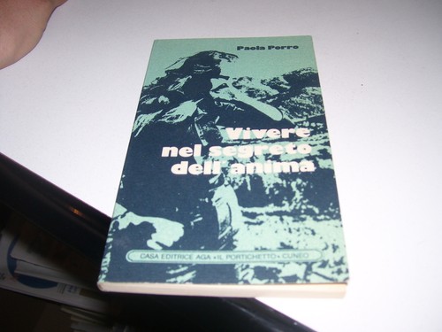Libro vivere nel segreto - vivere,