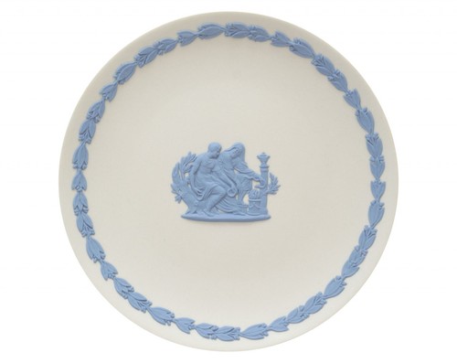 Wedgwood jasper blue white - on,