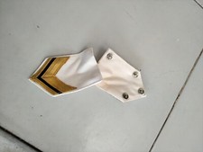 Coppia di mostrine fregio di sergente su panno bianco militaria esercito