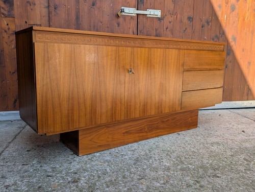 Anni nussbaum sideboard - 60,