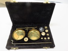 Antica bilancia per gioielli