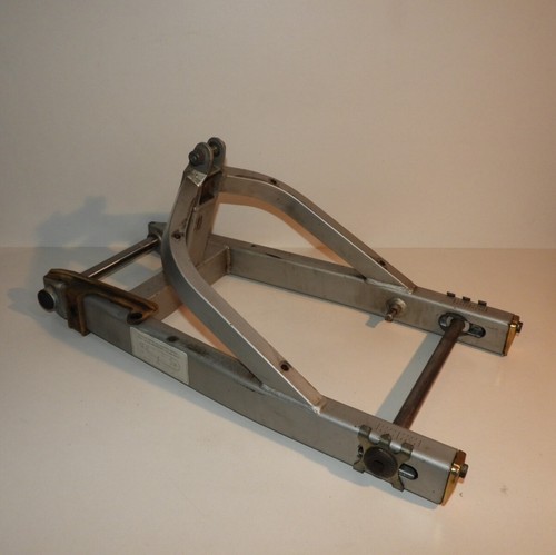 Ducati 400 600 750 - , ss