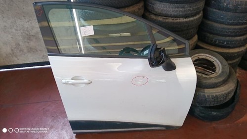 Renault clio - renault, (2013)