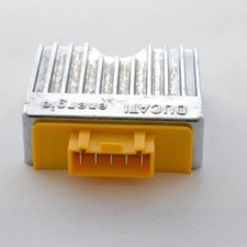 REGOLATORE DI TENSIONE DUCATI MALAGUTI 50 F10 F12 PHANTOM EU2 CONNETTORE GIALLO