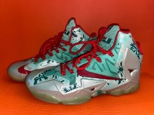 Nike LeBron 11 Natale