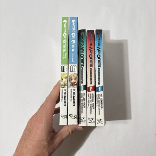 Books lot sword art - sword, online