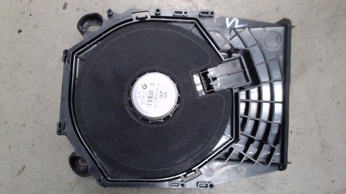 Bmw anno 2011 subwoofer - bmw,
