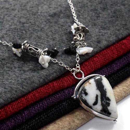 Collana perle onice nera