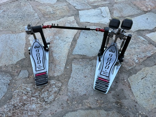 Pedale batteria doppio basso