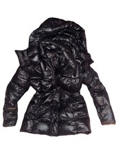 SERIE by Nicole Benisti